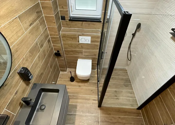 Mariva - 25 ماكارسكا