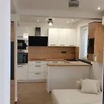 Mariva - 25 Makarska